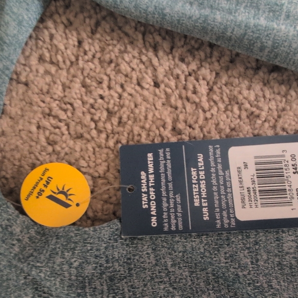 Huk Men's Blue Performance Fishing Shirt - Picture 3 of 5